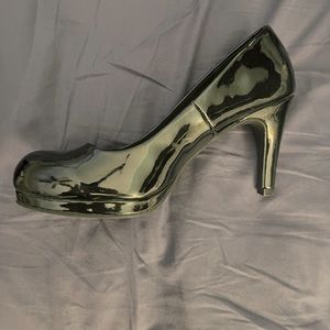 CL by Chinese laundry Black Pumps